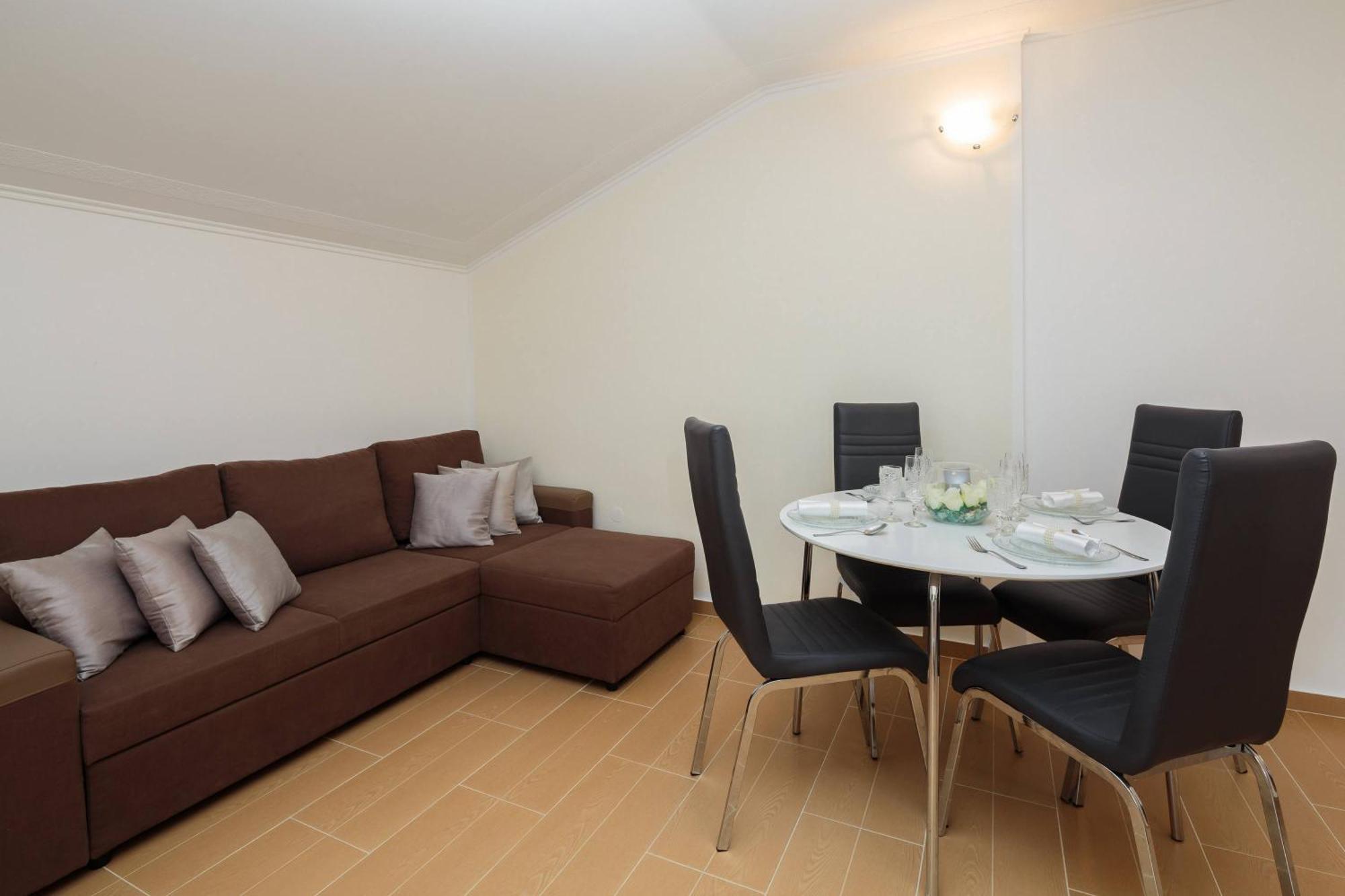 Apartment Krzelj Trogir Exteriör bild