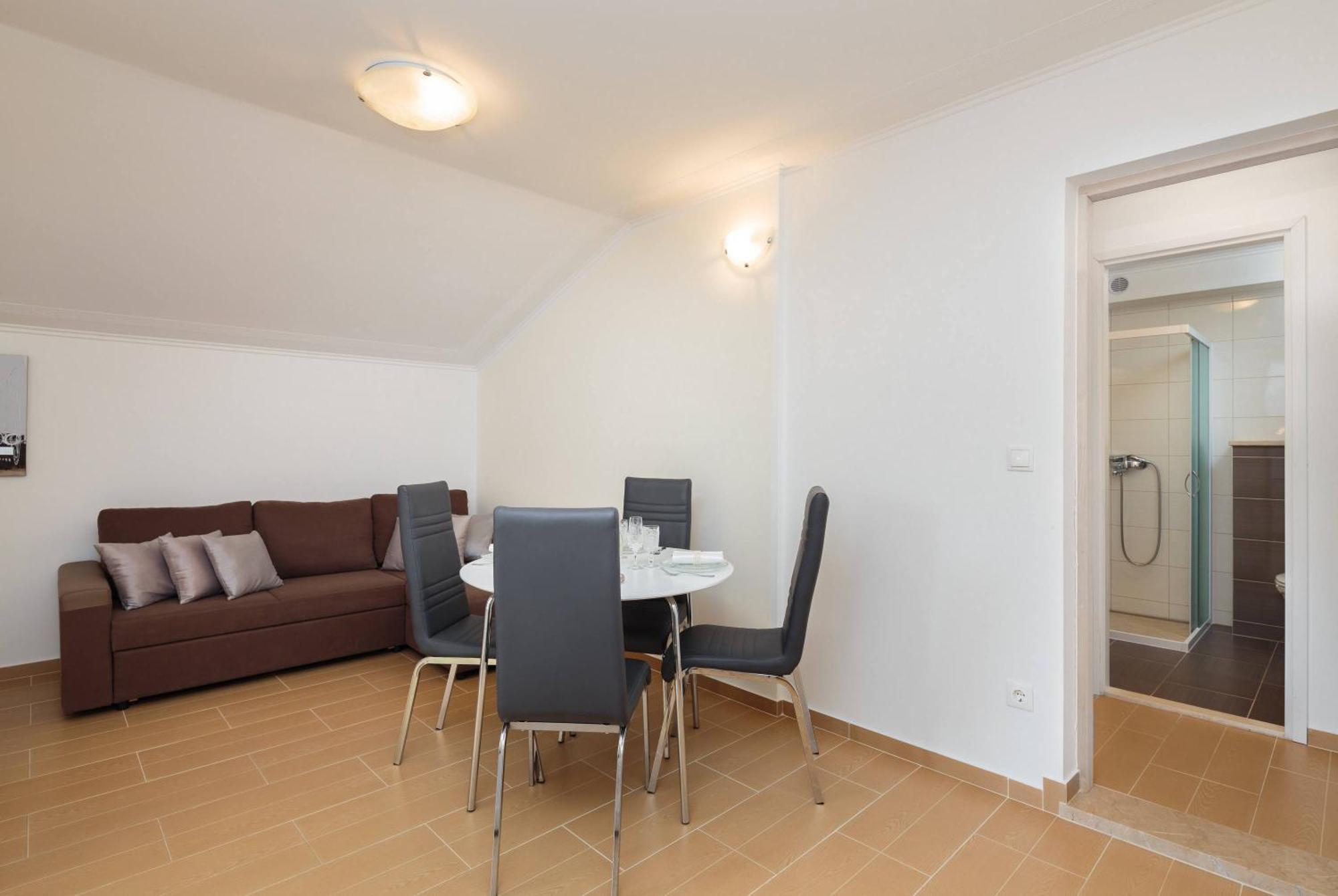 Apartment Krzelj Trogir Exteriör bild