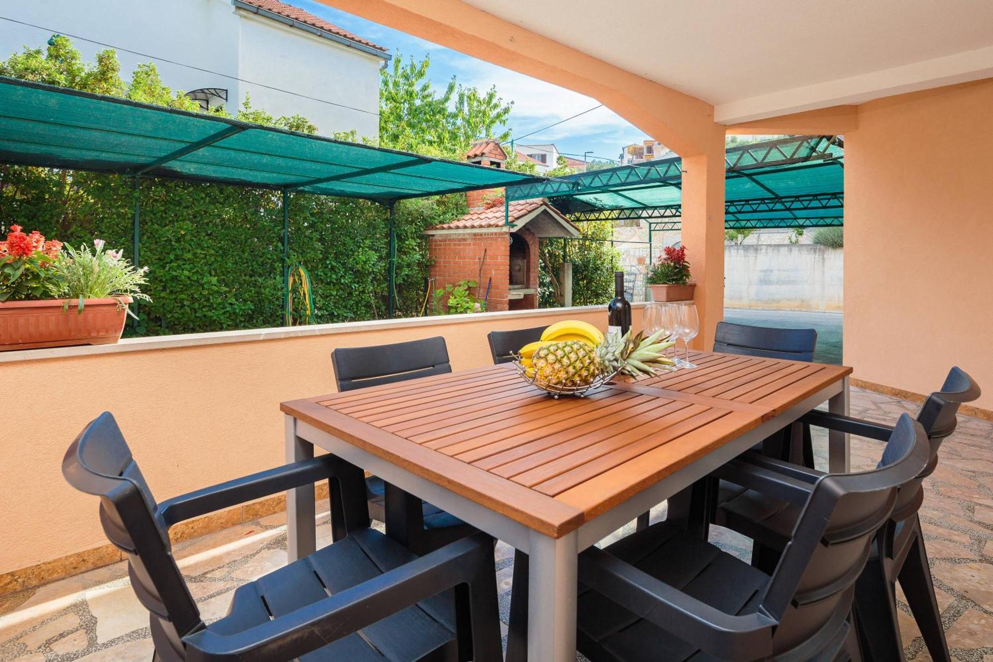 Apartment Krzelj Trogir Rum bild